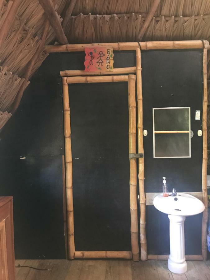 Hotel Kangaroo Y Restaurante リオ・ドゥルセ エクステリア 写真